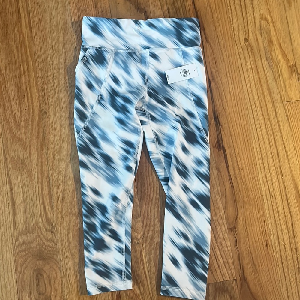 NWT Leggings